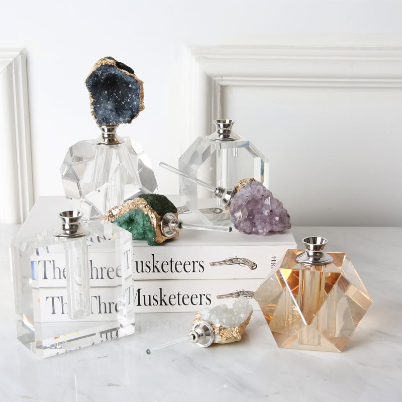 Modern Mini Arabic Empty Crystal Glass Essential Oil Bottles Natural Rose Qurtz Roller Bottle with Competitive Price for Home Decor